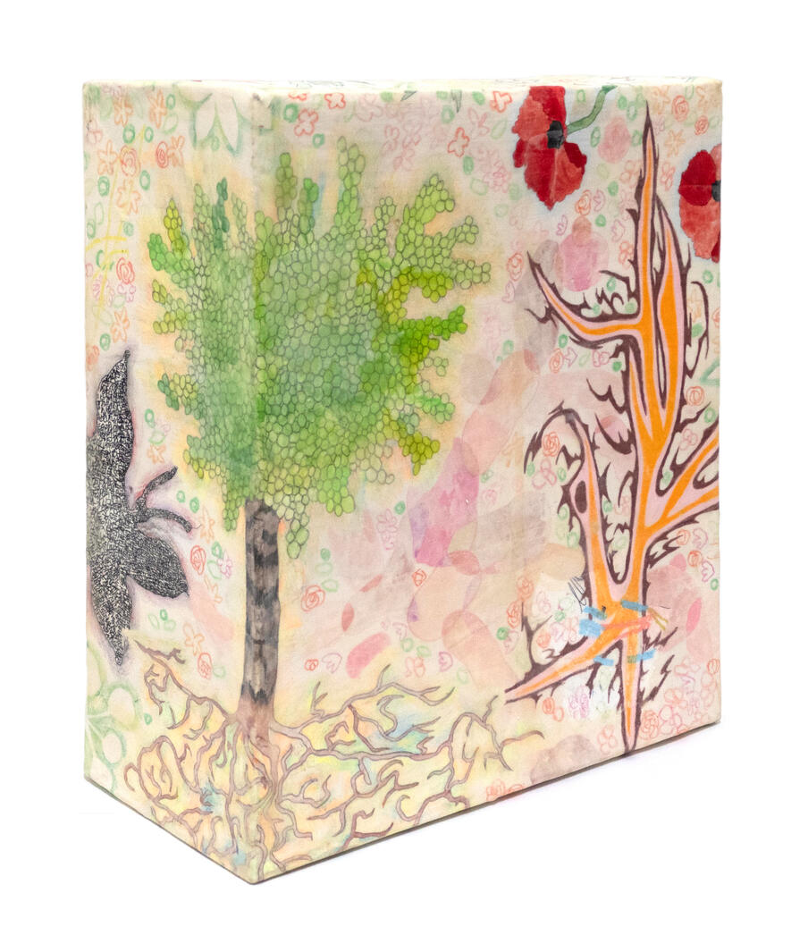 BOX layer-03, 31 x 38.5 x 18.5 cm, Mixed media on CardBoard, 2022